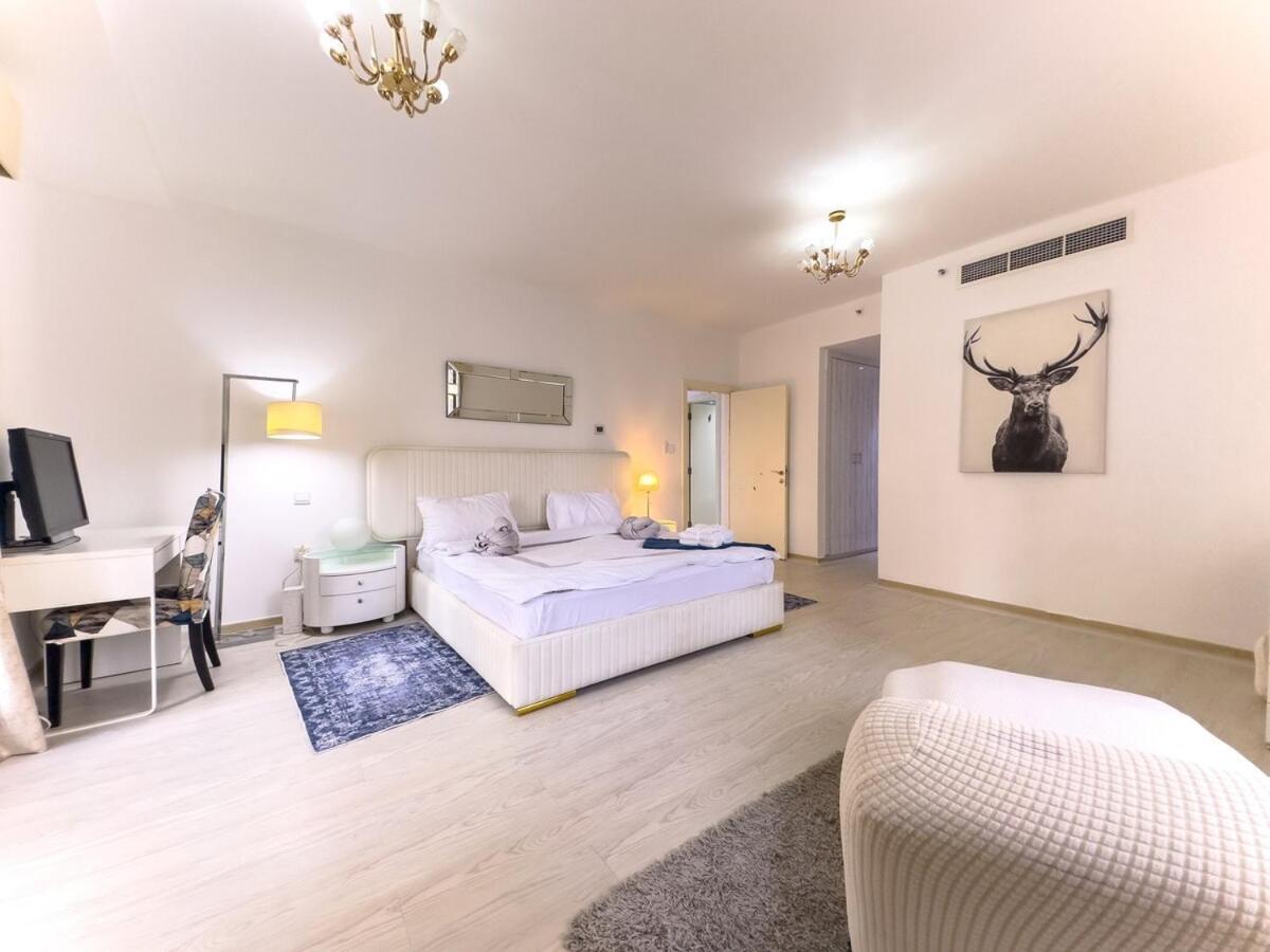 Modern Marina Escape 3br Family Retreat At Jbr *
