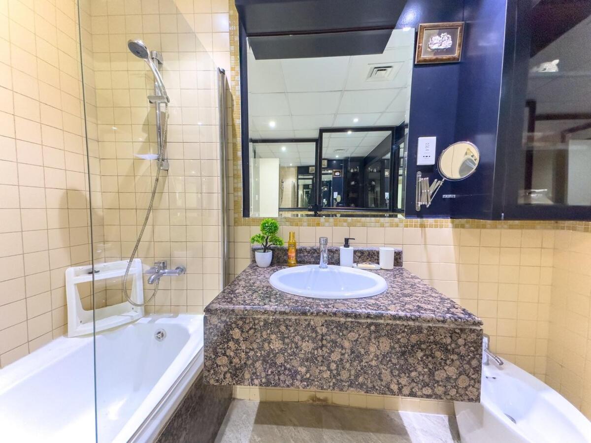 Modern Marina Escape 3br Family Retreat At Jbr Apartment